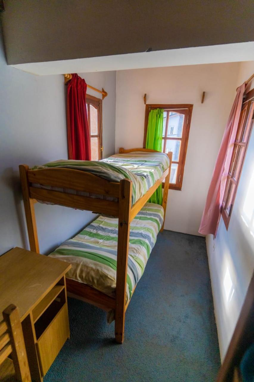 La Casa De Emma Hostel Esquel Bagian luar foto